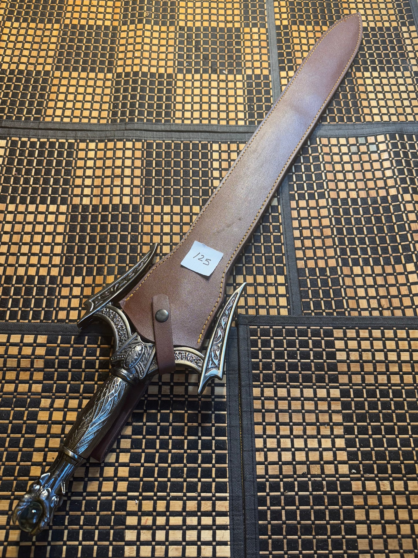 Damascus sword