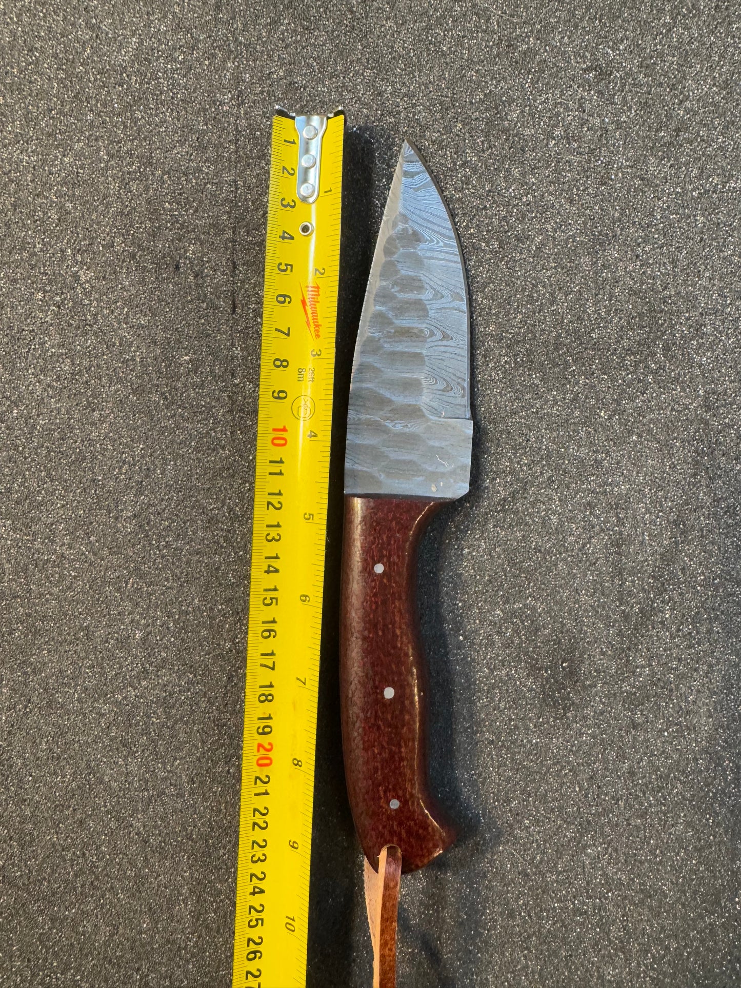 Damascus blade with micarta handle