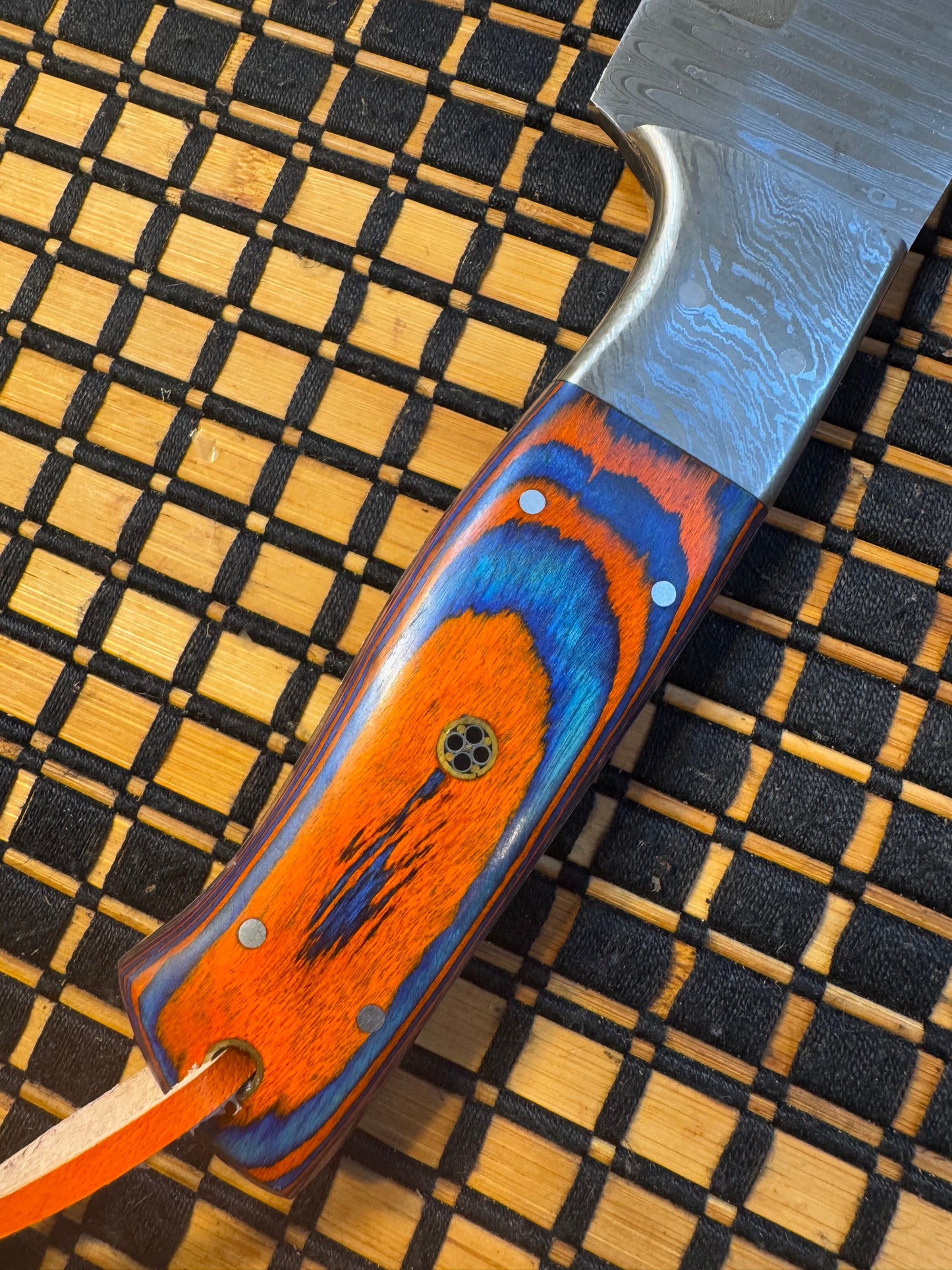 Damascus blade and Pakka handle