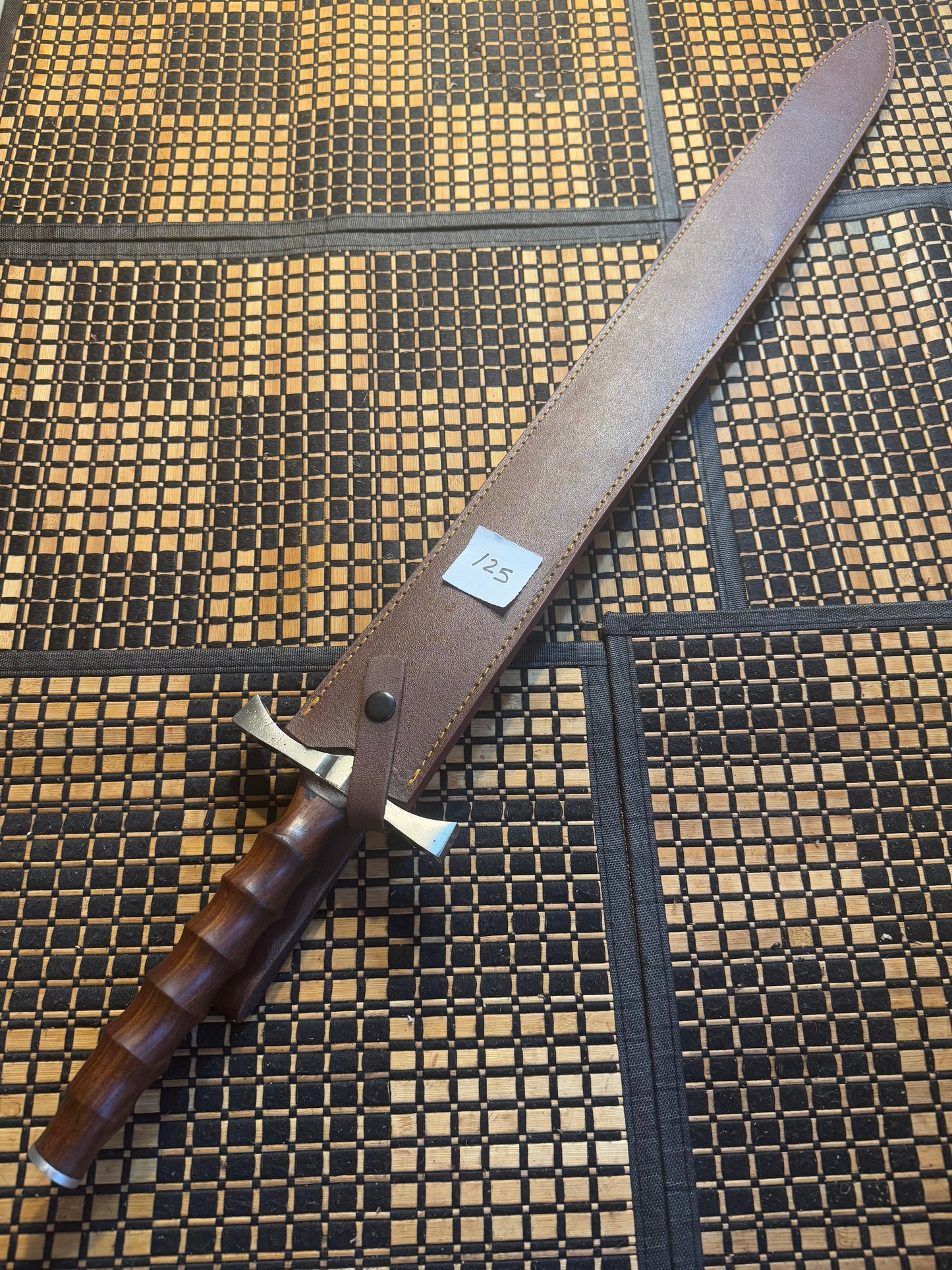 Damascus sword