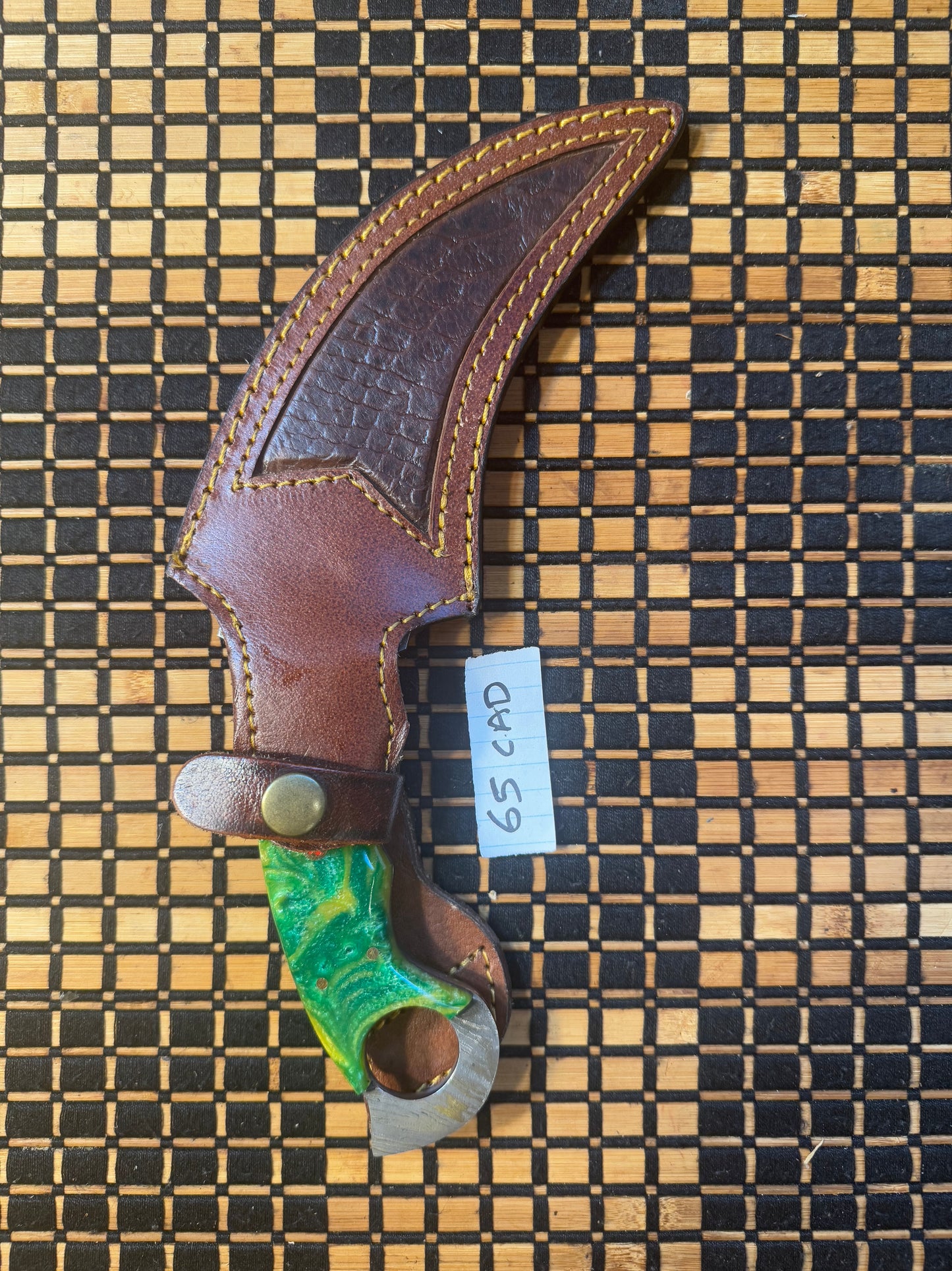 Damascus full tang karambit