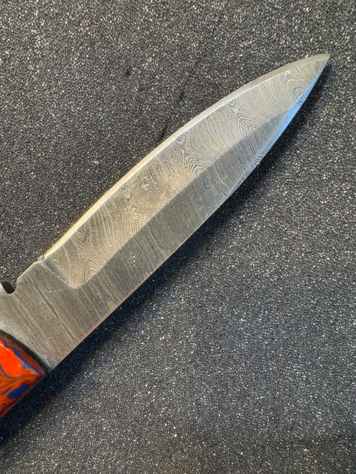 Raisen handle with horizontal sheath