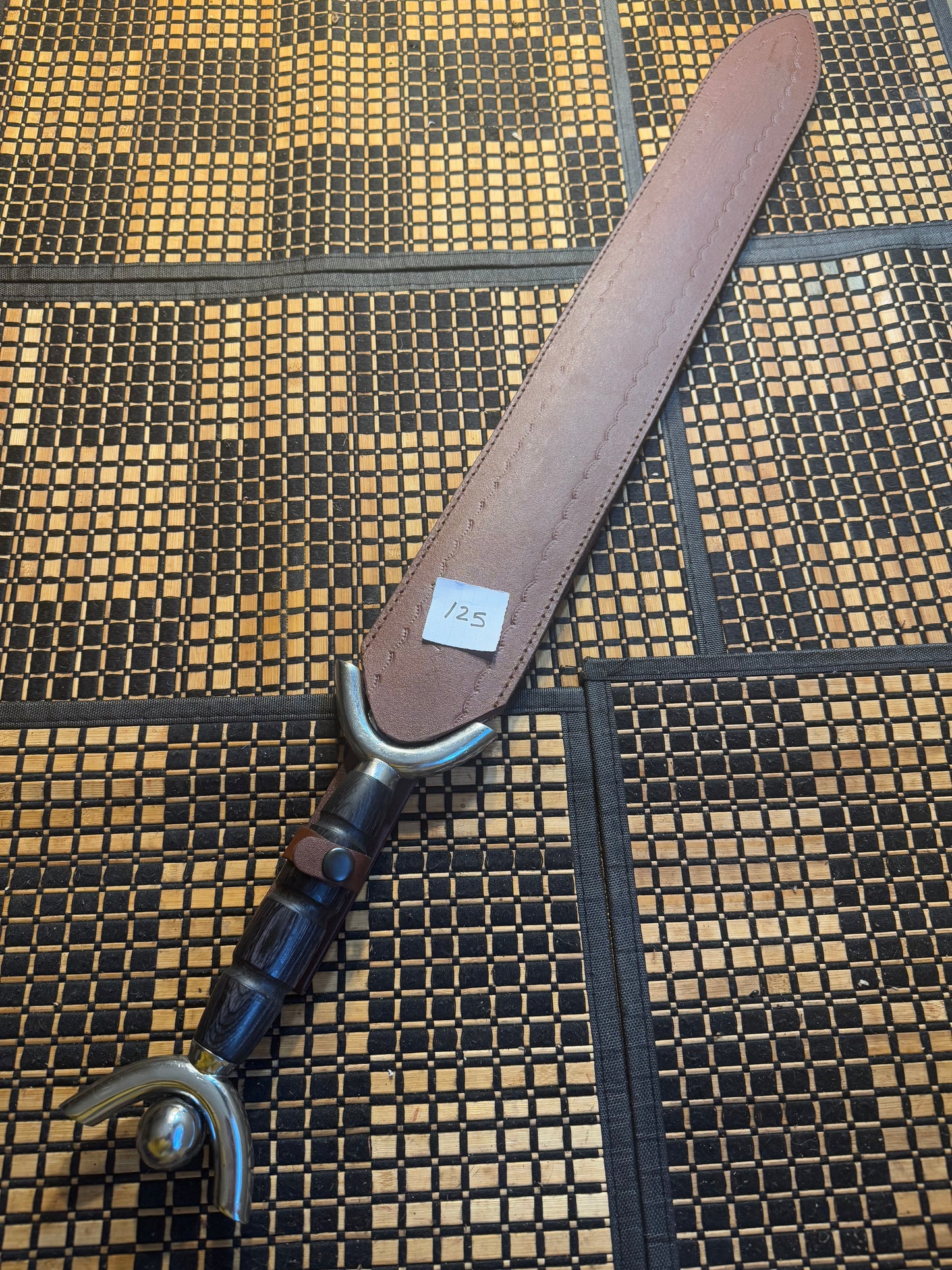 Damascus sword