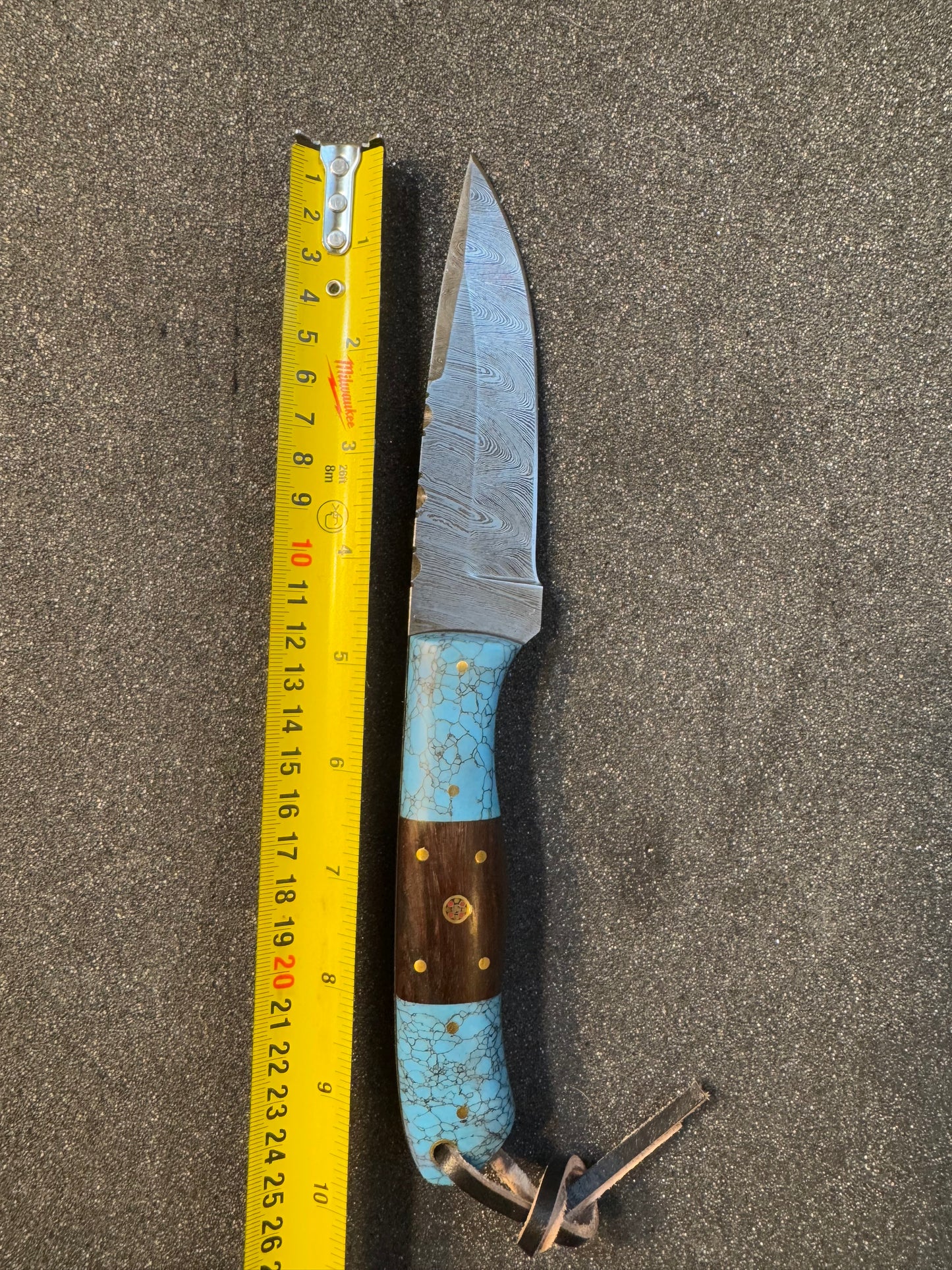 Damascus knife
