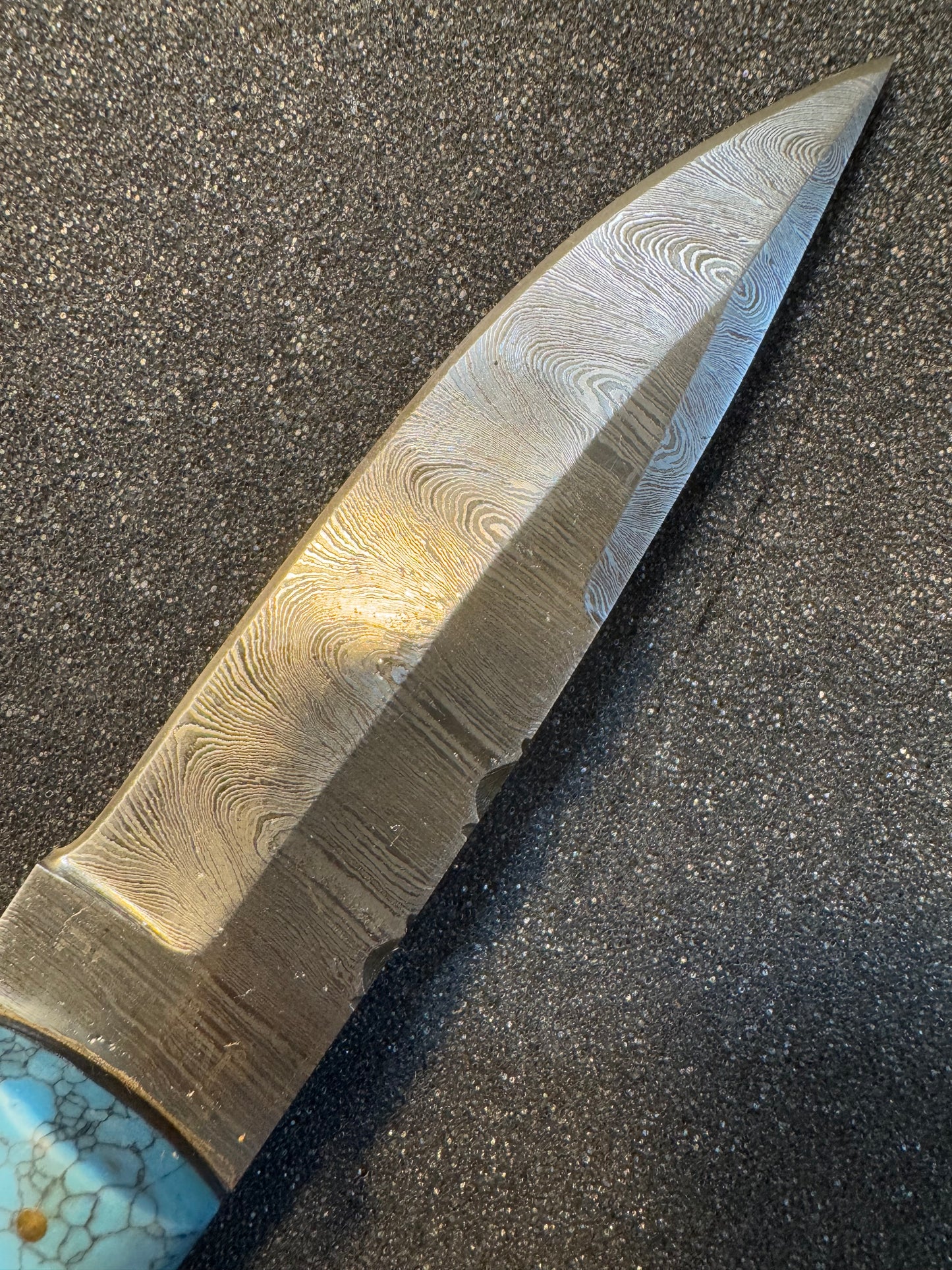 Damascus knife