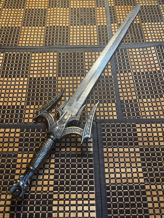 Damascus sword