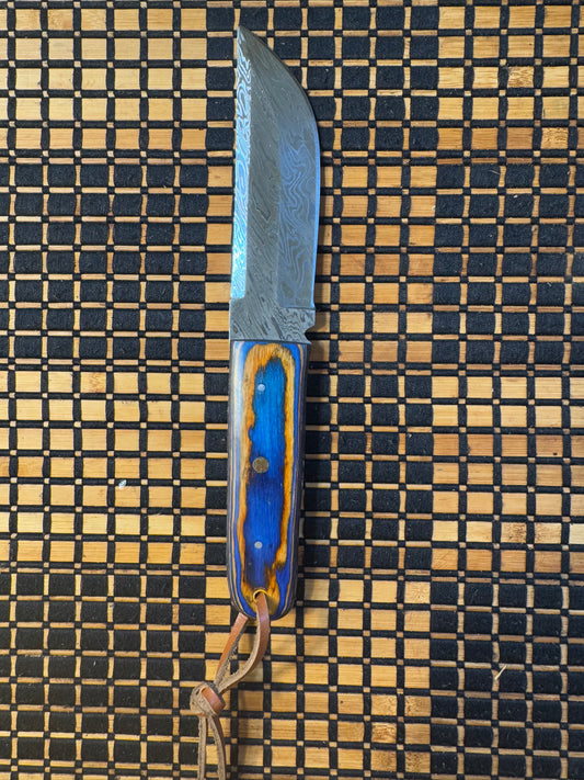 Damascus blade , Pakka handle