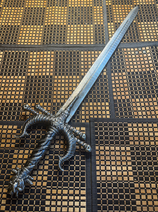 Damascus sword